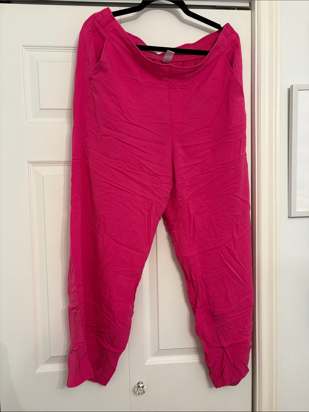 Old Navy Women's Bright Hot Pink Pull-On Joggers